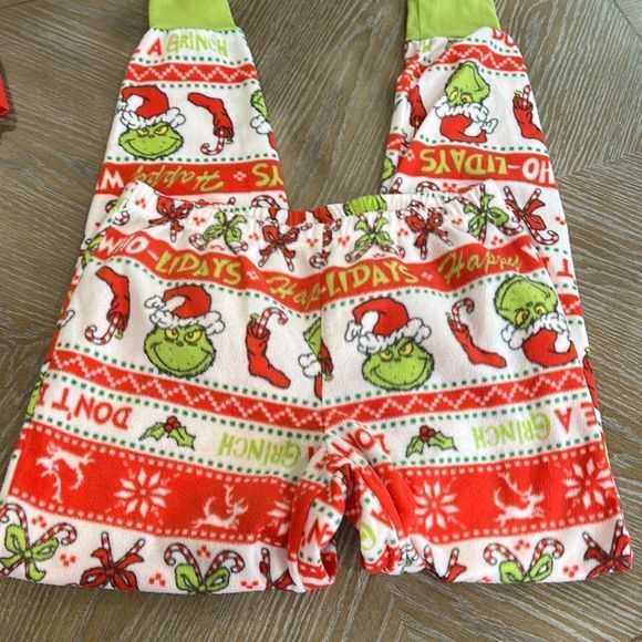 Grinch “Don’t Be A Grinch” Pajama Set Small 4 6 Matching Christmas - Picture 7 of 10
